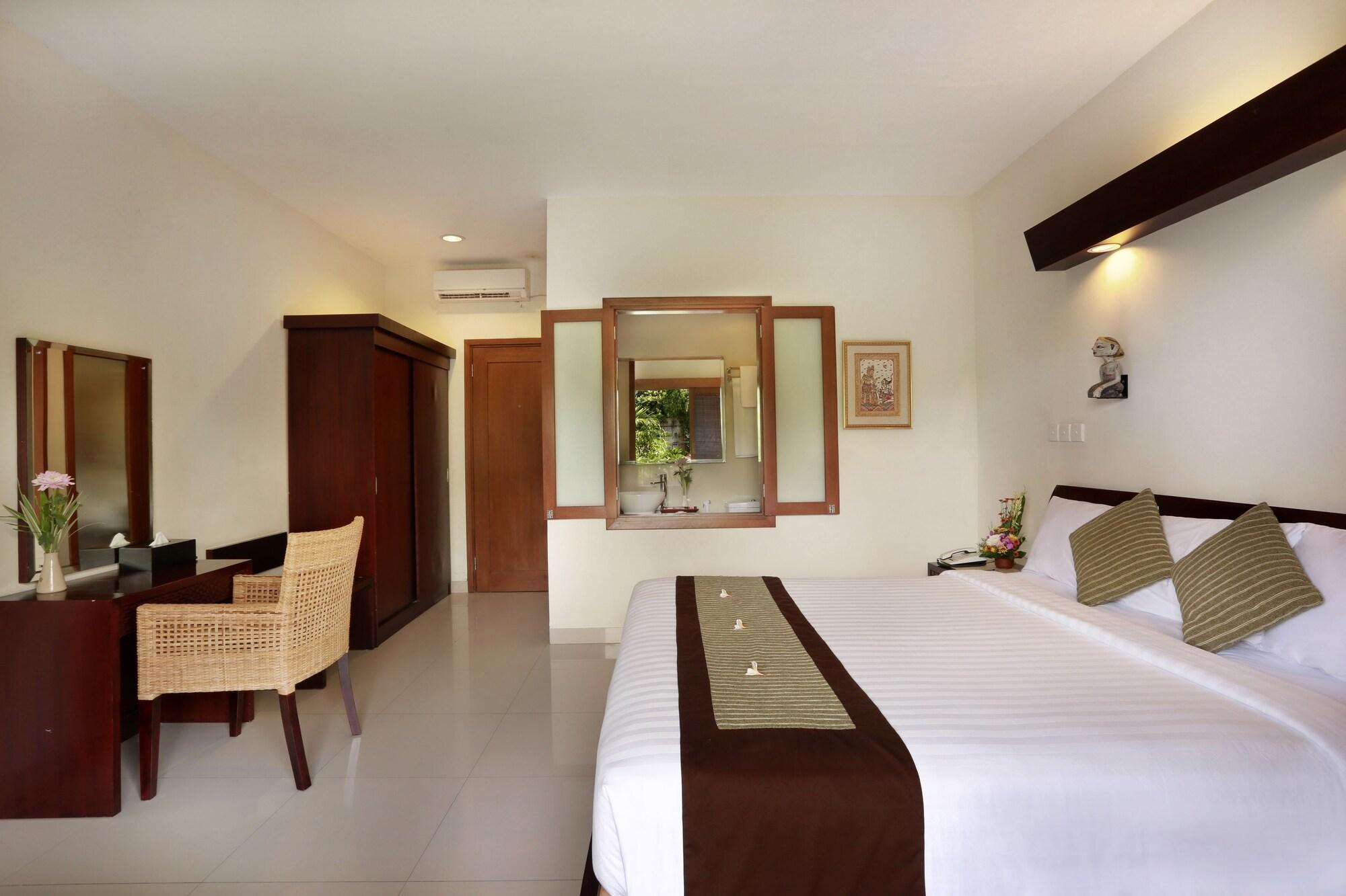 Respati Beach Hotel Sanur  Exterior photo